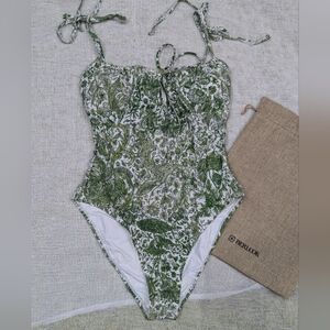 Berlook / BNWT / small / Medium / large  / bikini